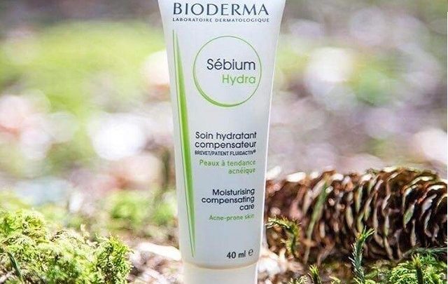 Kem dưỡng ẩm Bioderma Sebium Hydra giúp ngăn ngừa kích ứng sau khi điều trị mụn1