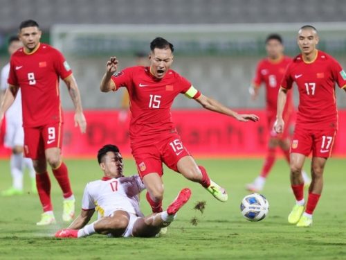 Dù đã chiến đấu hết mình nhưng đội tuyển Việt Nam vẫn nhận cái kết thất bại trước đội tuyển Trung Quốc